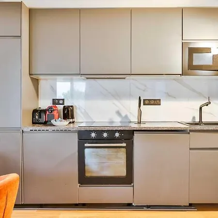 Apartamento Beautifully & Design For 10p - 5min From The Marais Paris