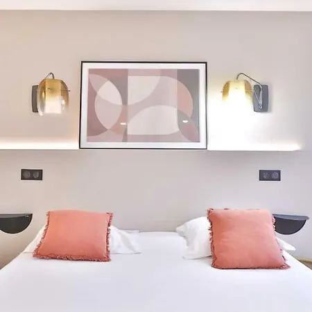Beautifully & Design For 10p - 5min From The Marais Apartament Paryż